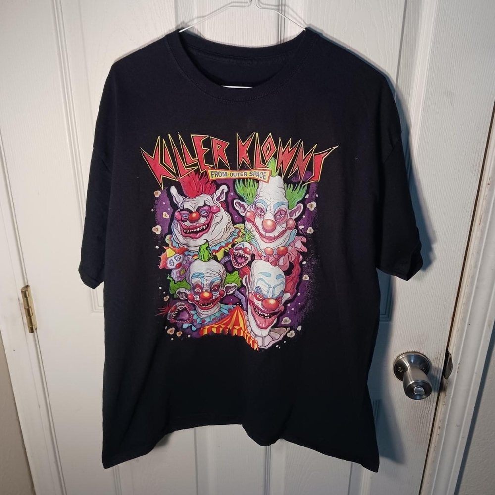 Killer Klowns From Outer Space Graphic T-Shirt - image 1